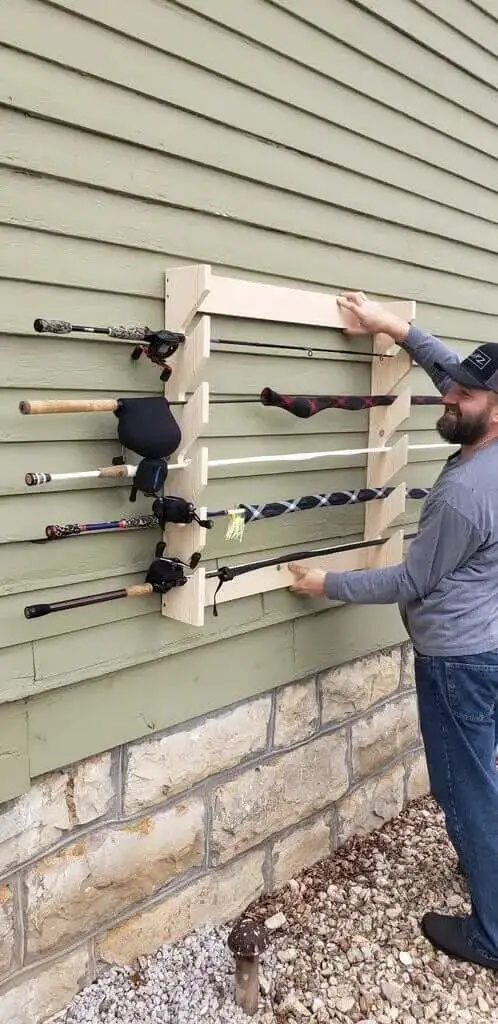 DIY Basic Fishing Rod Holder