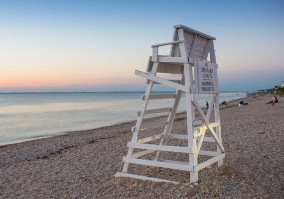 10 DIY Lifeguard Chair Plans You Can Build