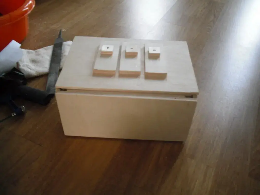 DIY Simple Nine-Dot Puzzle Box
