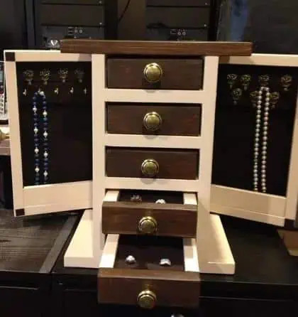 Fancy Jewelry Box
