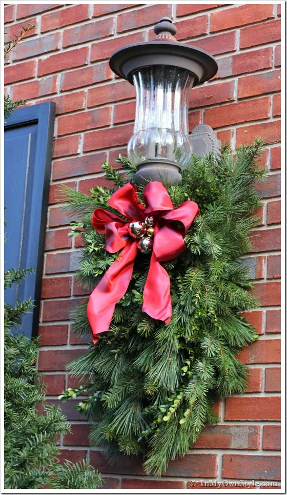 DIY Christmas Porch Light Decoration